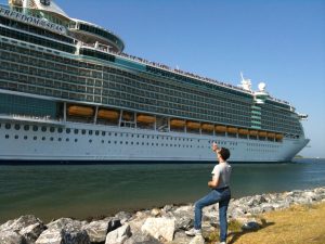 cape-canaveral-cruise-ship-departure-300x225.jpg