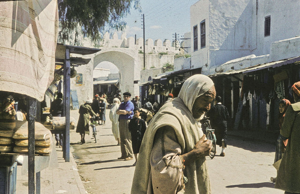 1280px-tunis1960-056_hg-1539282771157.jpg