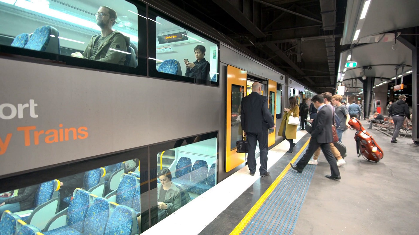 people-boarding-double-decker-train-in-sydney-australia_scnugrlbg_thumbnail-1537996869469.jpg