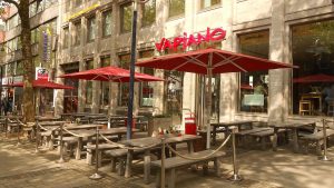 Vapiano_Kleppingstra%C3%9Fe-300x169.jpg
