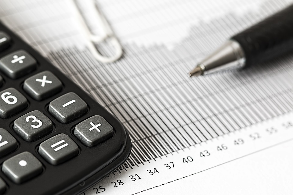 calculator-1680905_960_720-1542002511723.jpg