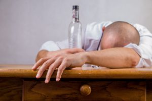 alcohol-428392-300x200.jpg