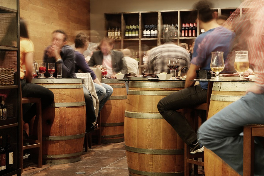 bar-1547747276972.jpg