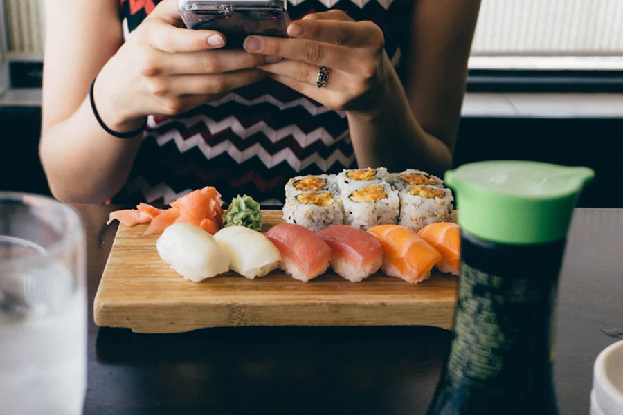 sushi-1547747406739.jpg
