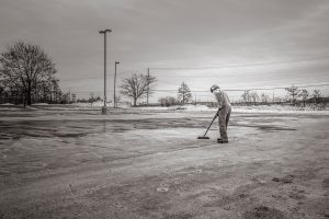 black-and-white-caretaker-clean-416-300x200.jpg