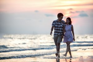 couple-1822585_1920-300x200.jpg