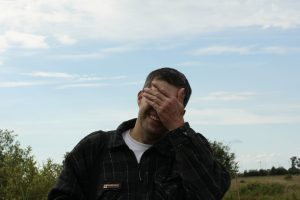 man-379800_1920-300x200.jpg