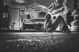 car-repair-362150-300x200.jpg