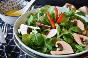 lambs-lettuce-3181610-300x200.jpg