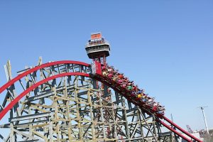800px-The_NEW_Texas_Giant-300x200.jpg