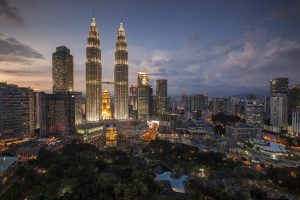 city-1283140_1920-300x200.jpg
