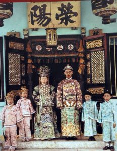 Wedding_portrait_of_a_Peranakan_couple-232x300.jpg
