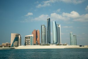 abu-dhabi-1177898_1920-1-300x200.jpg
