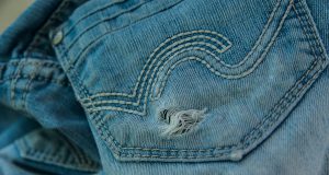 pants-1637086-300x160.jpg