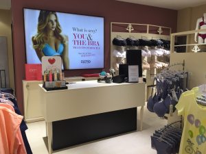 retail-703589_1920-300x225.jpg