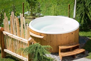 whirlpool-1580294-1-300x200.jpg