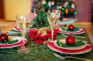 christmas-table-1909797-300x197.jpg