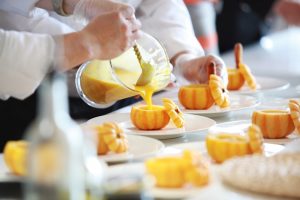 fruit-shake-pouring-on-fruit-671956-300x200.jpg