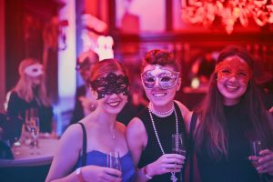 photo-of-women-wearing-masks-787961-300x200.jpg