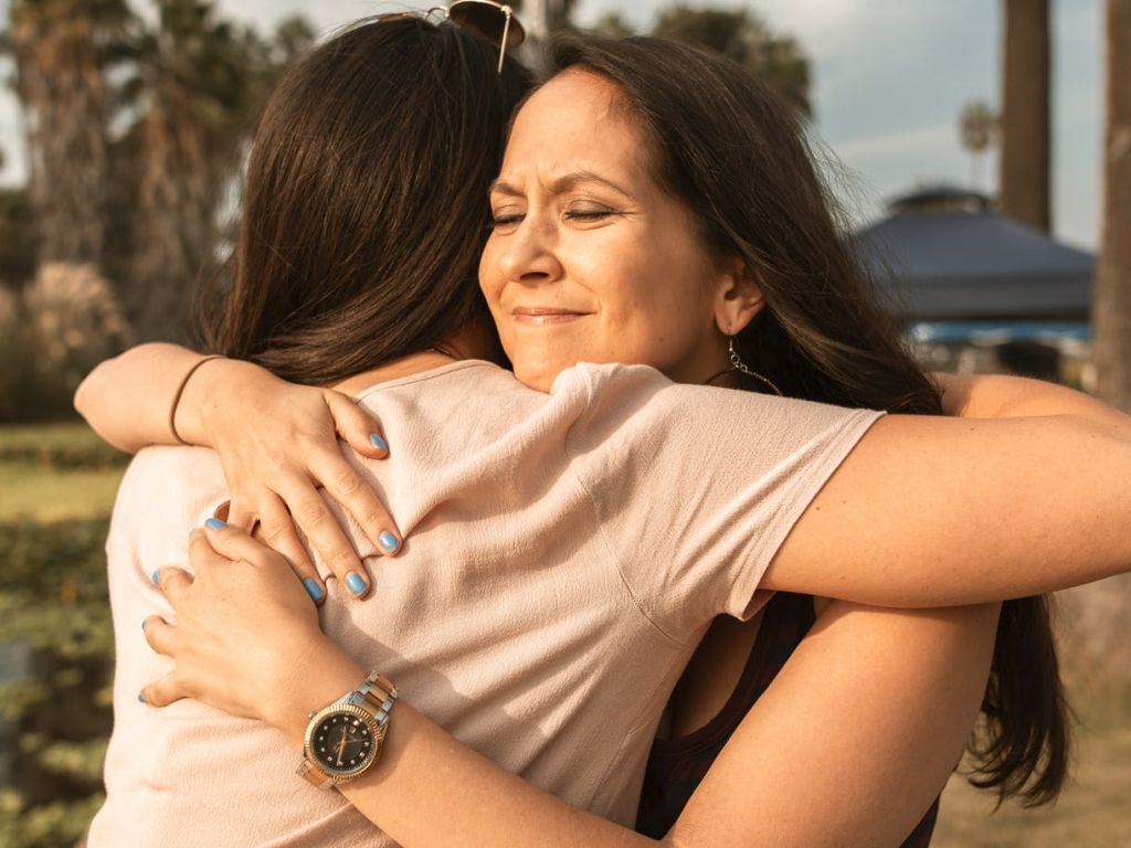 Real-Life-BFFs-Turned-Frenemies-50.jpg.optimal.jpg