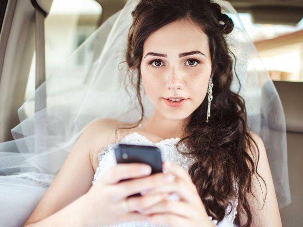 resizeapp-bride-storefront_51_16693-158021541642503.jpg.optimal.jpg