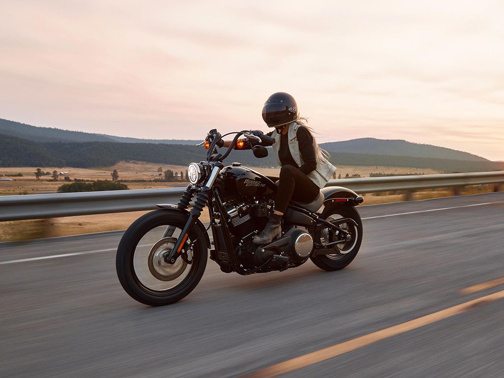 resizeharley-davidson-zGzXsJUBQfs-unsplash-1.jpg.optimal.jpg