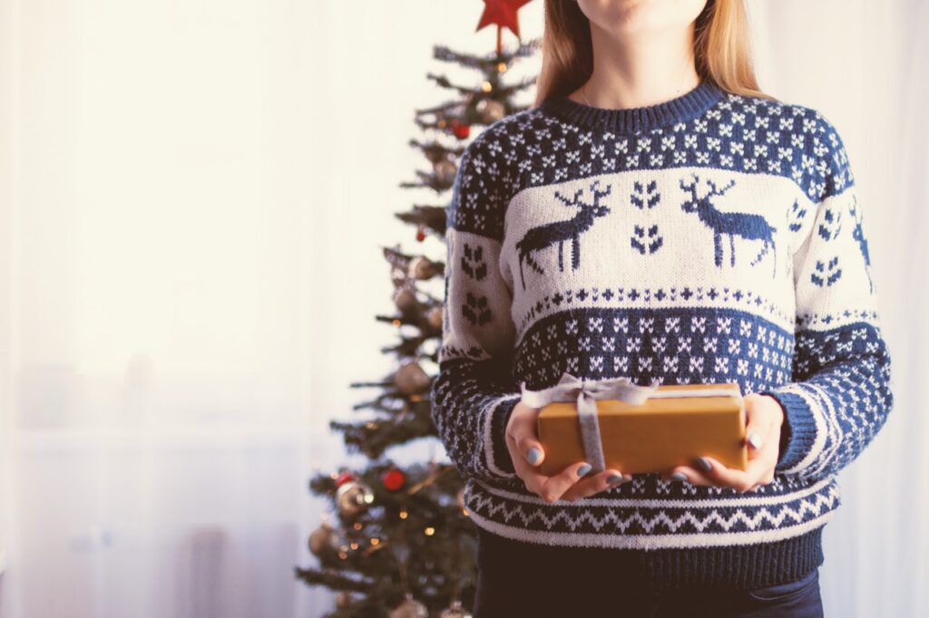 christmas-themed-wallpaper-714696-1024x682.jpg.optimal.jpg