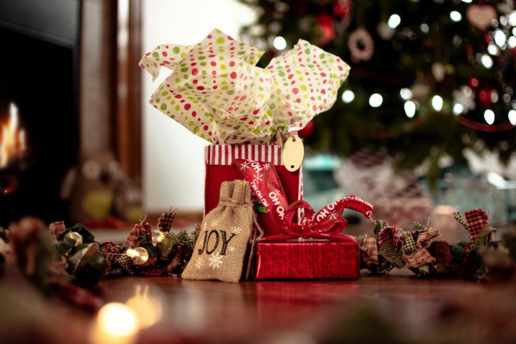 photo-of-gifts-1701531-1024x682.jpg.optimal.jpg