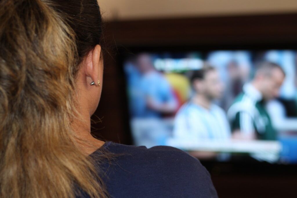 woman_watching_tv_tv_fifa_world_cup_game_football_cheerleader-953567-1551765301170-1024x683.jpg.optimal.jpg